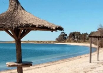 Descubrí Los Pocitos, el “Caribe argentino” que enamora con sus playas turquesas y tranquilidad