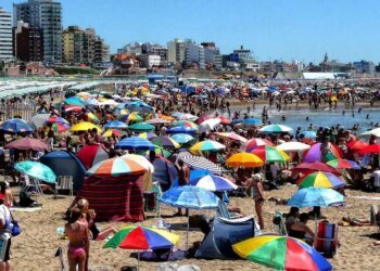 Abrieron la venta de pasajes para viajar a Mar del Plata este verano