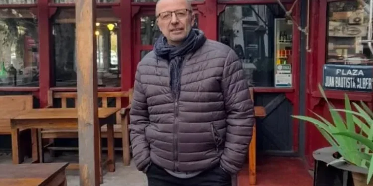 Tragedia en Belgrano: Muere un hombre tras un implante dental y detienen a dos médicos por presunta mala praxis