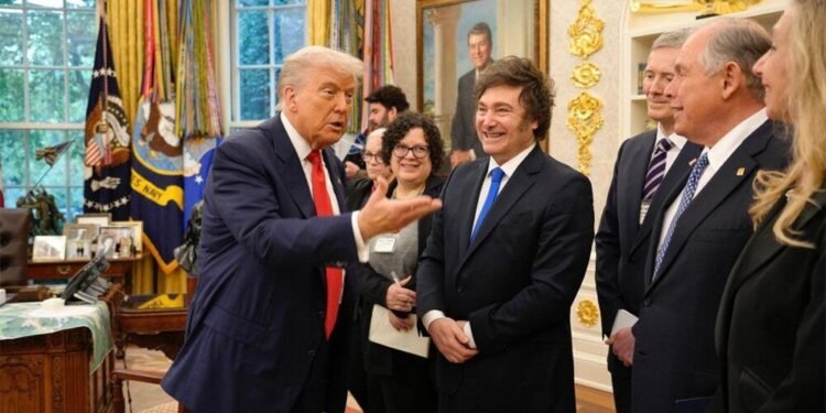 Argentina y EE. UU. firman acuerdo para modernizar controles aduaneros en Washington