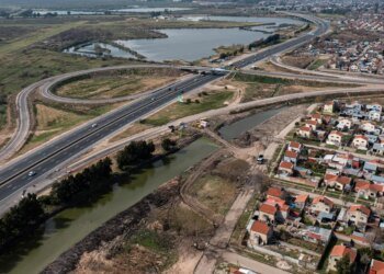 Avanzan las obras viales en La Plata: inversión de 28,6 millones y nuevos proyectos en marcha