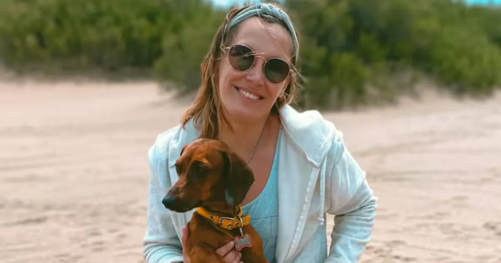 Una periodista de Tres Arroyos se cayó de un acantilado en Mar del Plata y murió