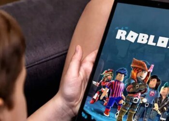 Defensoría advierte sobre riesgos de Roblox para niños y propone medidas educativas y regulatorias