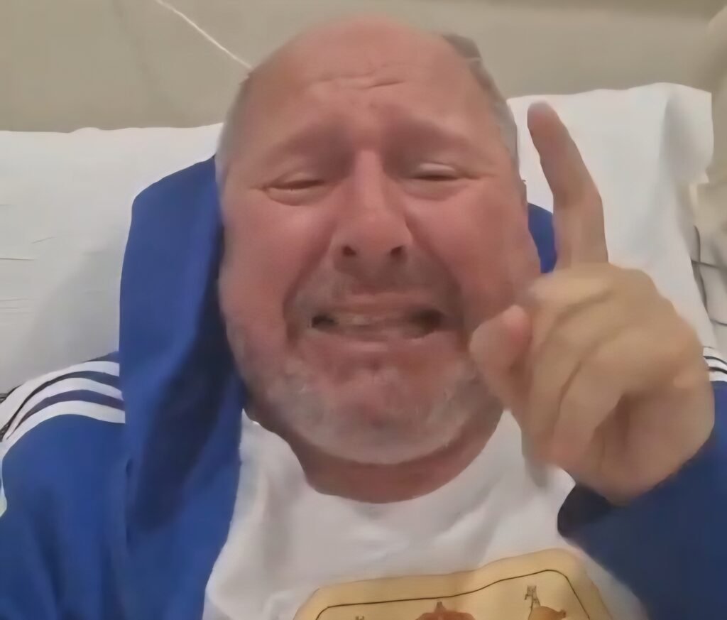 Duka desata preocupación tras amenazar en un video desde la clínica por su salud mental