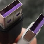 El USB 3.1 morado permite transferencias más rápidas y carga eficiente de dispositivos