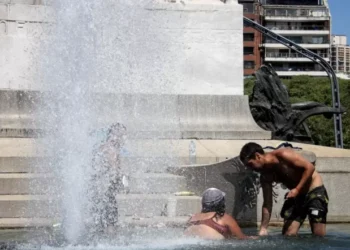 Calor extremo y alerta amarilla en el AMBA: pronóstico de fiestas sofocante para CABA