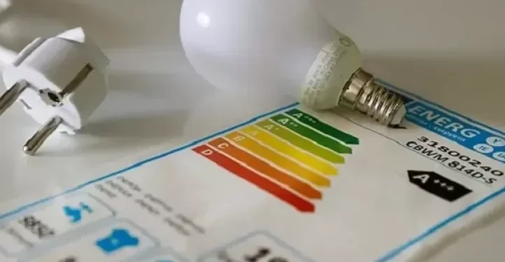 Crisis económica: ahora se podrá pagar servicios en cuotas con tarjeta de crédito