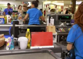 Comercio: acordaron un extra de $60.000 y un bono extraordinario de $170.000 para diciembre