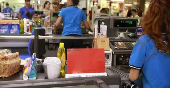 Comercio: acordaron un extra de $60.000 y un bono extraordinario de $170.000 para diciembre