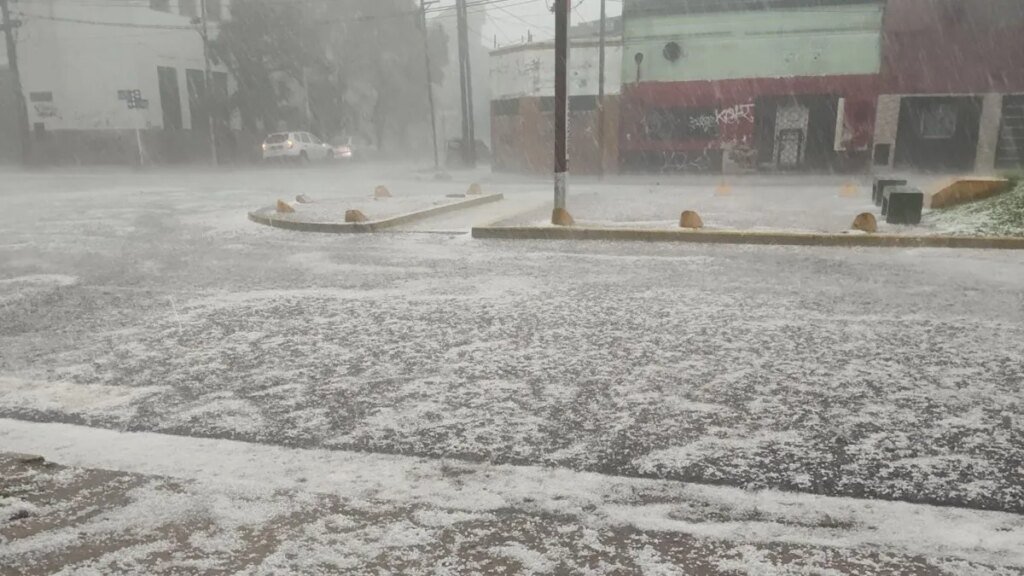 Alerta por tormentas y granizo en la Provincia de Buenos Aires: detalles del SMN para hoy