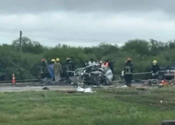 Trágico choque en Ruta Nacional 9 dejó cinco muertos y tres heridos en Santiago del Estero