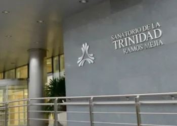 Ramos Mejía: una nena de 12 años lucha por su vida tras recibir una bala perdida en Navidad