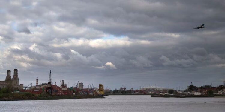 Clima en Buenos Aires: prepárate con paraguas para hoy y el día del carnaval