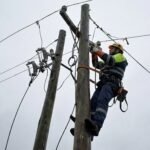 Trágica descarga eléctrica: operario de Tandil murió mientras reparaba daños por el temporal
