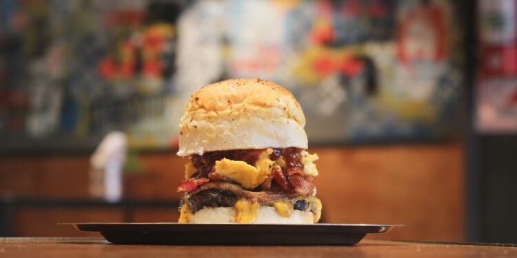 Deniro, la cadena de hamburguesas que prometía un asado gourmet, cayó en quiebra judicial