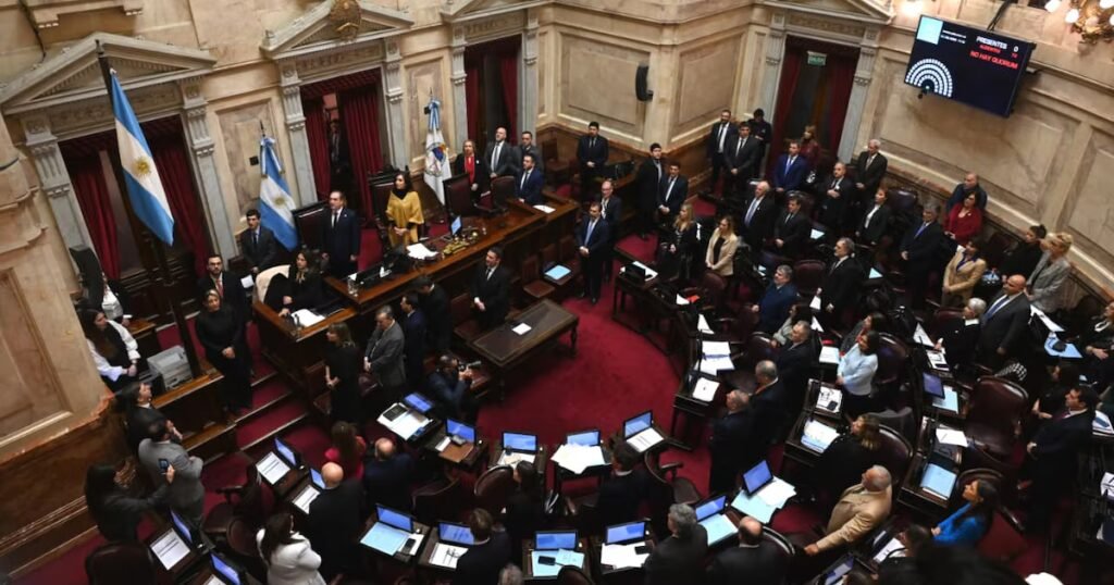 Alerta en el Senado: la oposición dialoguea sobre fondos educativos y frena el Presupuesto 2026