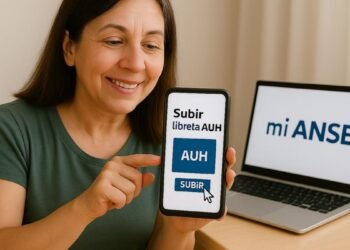 AUH: ¿Qué pasará si no presentás la Libreta antes de fin de año?