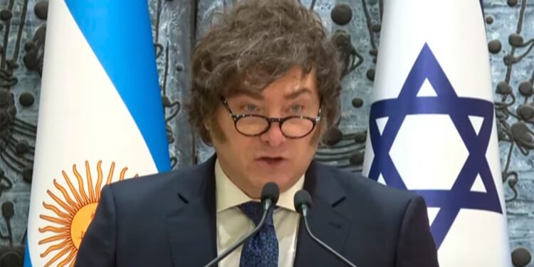 Israel evalúa un subsidio para vuelos directos a Buenos Aires en medio de nuevos lazos políticos