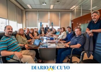 Paritaria 2025: Gobierno y gremios docentes avanzan y pasan a cuarto intermedio