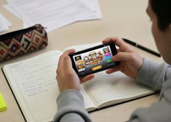 Desmantelan redes de apuestas ilegales en CABA y piden medidas urgentes para frenar el acceso a menores