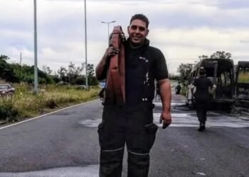 Murió el bombero Matías Di Paolo al ser atropellado mientras apagaba un incendio en El Palomar