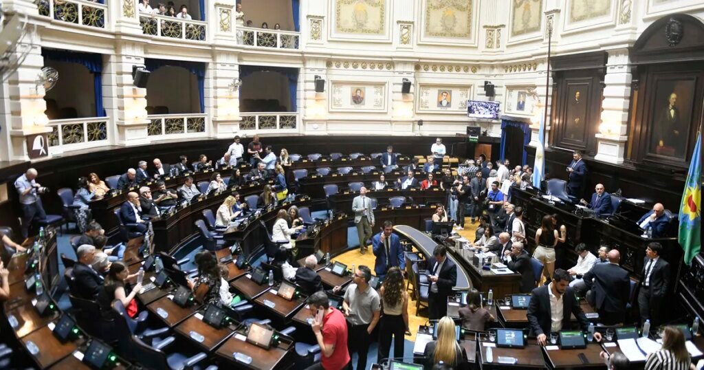 Kicillof logró la Ley de Financiamiento en una sesión maratónica y con sorpresas