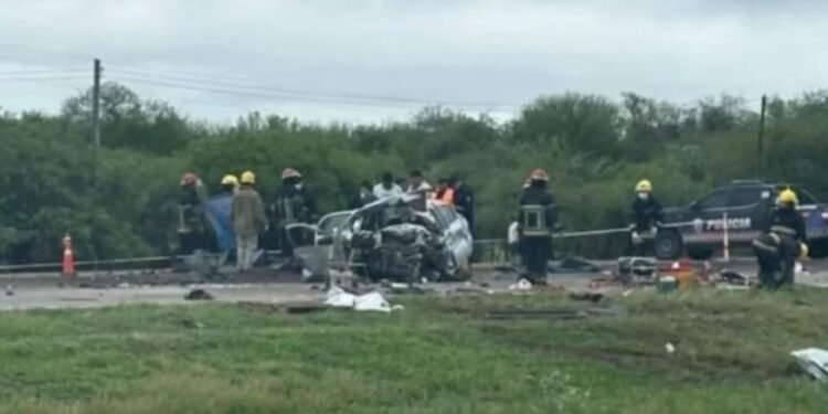 Tragedia en la Ruta 9: cinco muertos tras brutal choque en Santiago del Estero