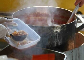 La Provincia lanzó el primer recetario del SAE con 135 recetas para comedores escolares