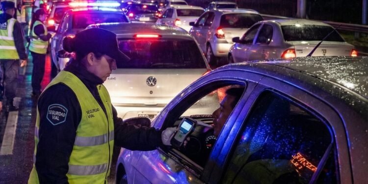 Aguarda advertencias: esta noche, Ciudad y Provincia de Buenos Aires tendrán controles rigurosos