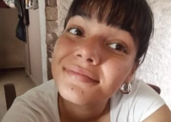 Desapareció en Córdoba una adolescente de 17 años y piden ayuda para encontrarla