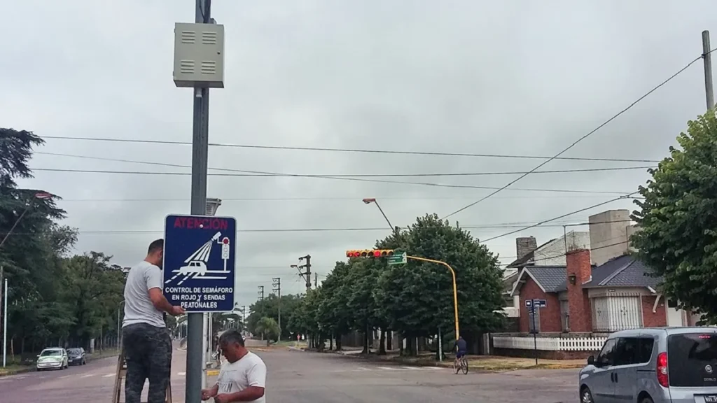 Nuevo giro judicial amenaza miles de fotomultas en la Provincia de Buenos Aires