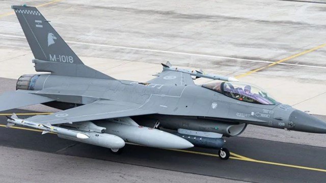 El Gobierno reagenda el vuelo rasante y la presentación de los F-16 para este sábado