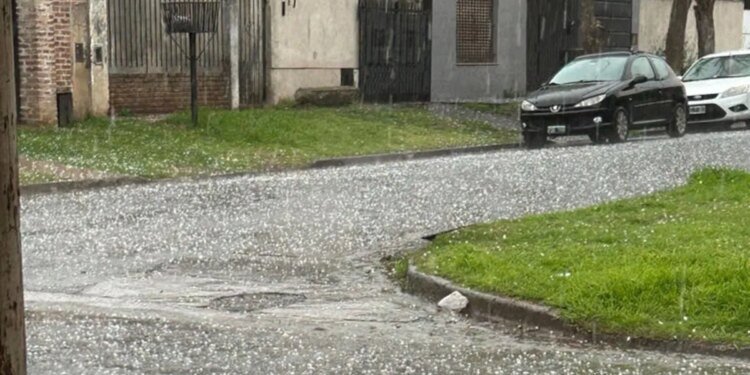 Alerta en la Provincia de Buenos Aires: tormentas y granizo pronosticados para hoy lunes