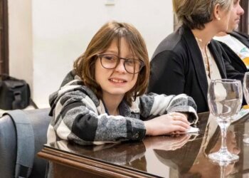 La Legislatura bonaerense reconoció a Ian Moche por su labor en la concientización del autismo