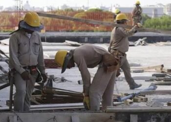 LA REFORMA LABORAL DESFINANCIA ANSES Y PAMI: ¿CUÁNTO SE CORTARÁ DE LA AUH?