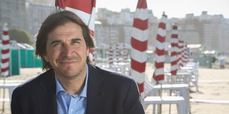 Levantan la prohibición de salida del país a Javier Faroni tras incidente en Aeroparque