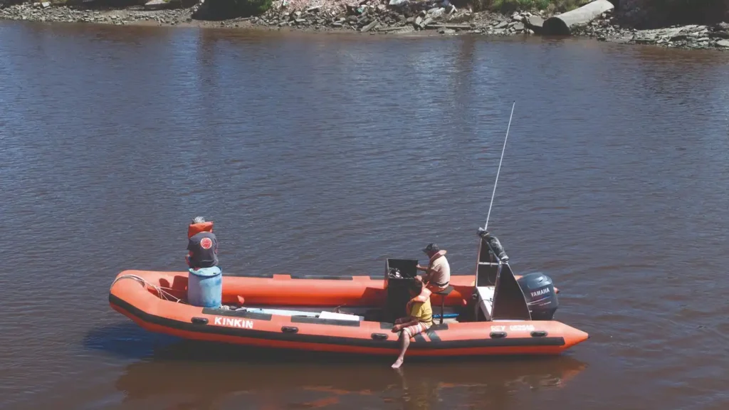 Desesperante búsqueda en Necochea por joven de 18 años desaparecido en el río Quequén