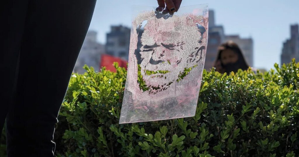 La Plata marchó por Jorge Julio López a 19 años de su desaparición en democracia