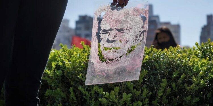 La Plata marchó por Jorge Julio López a 19 años de su desaparición en democracia