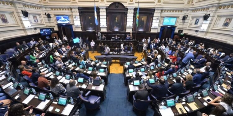 La Legislatura de la Provincia de Buenos Aires aprobó el endeudamiento de más de 3.500 millones de dólares