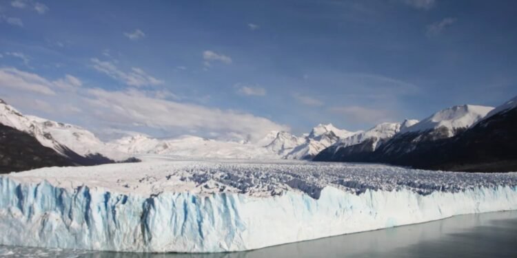Ley de Glaciares: el Senado discute propuestas de Milei y la oposición defiende el agua dulce