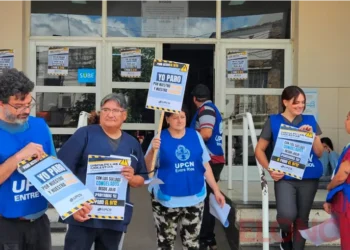 UPCN realiza paro en el Hospital San Roque para exigir reapertura de paritarias en Entre Ríos