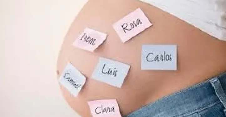 Los nombres de bebés más elegidos en Argentina en 2025: un vistazo a las tendencias