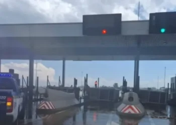 Una tormenta inesperada golpeó Córdoba: un viento derribó una cabina y murió un trabajador