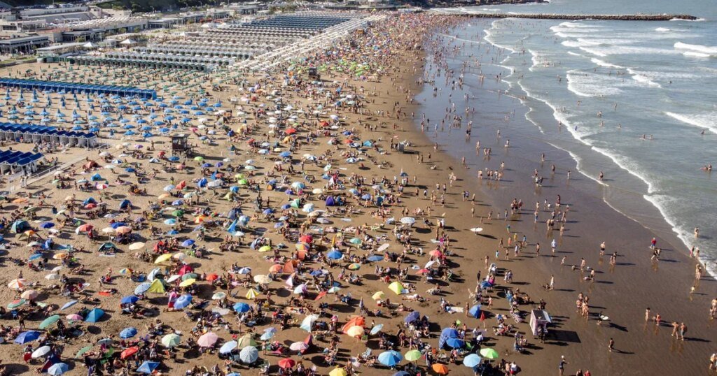 Testigos relatan el meteotsunami que sorprendió en Mar del Plata: un muerto y 35 heridos