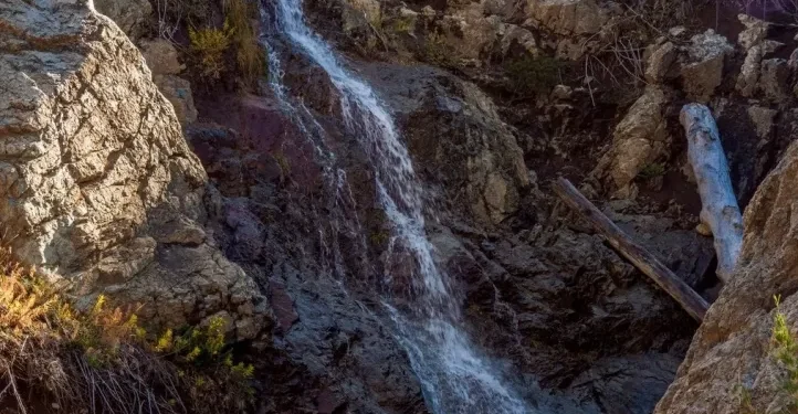 Tragedia en Bariloche: una mujer de Pilar murió tras caer en la Cascada Frey