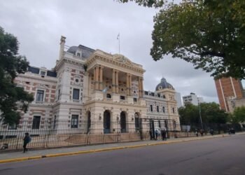 Con aumento, la Provincia de Buenos Aires oficializó el cronograma de sueldos de enero