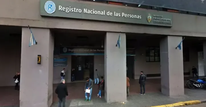 El Gobierno lanzó el nuevo DNI electrónico y modernizó el pasaporte: todos los cambios a partir de febrero