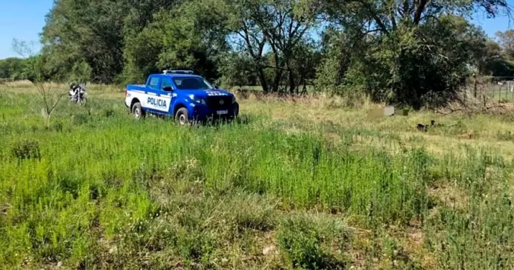 Villa María conmocionada: hallan el cuerpo de una mujer asesinada en un camino rural