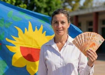 Kicillof cerró acuerdo salarial con estatales: aumentos y nueva reunión en febrero 2026